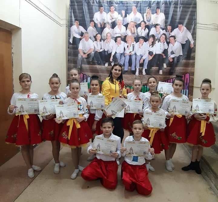 Танцюристи Пирятинської громади отримали грошовий сертифікат