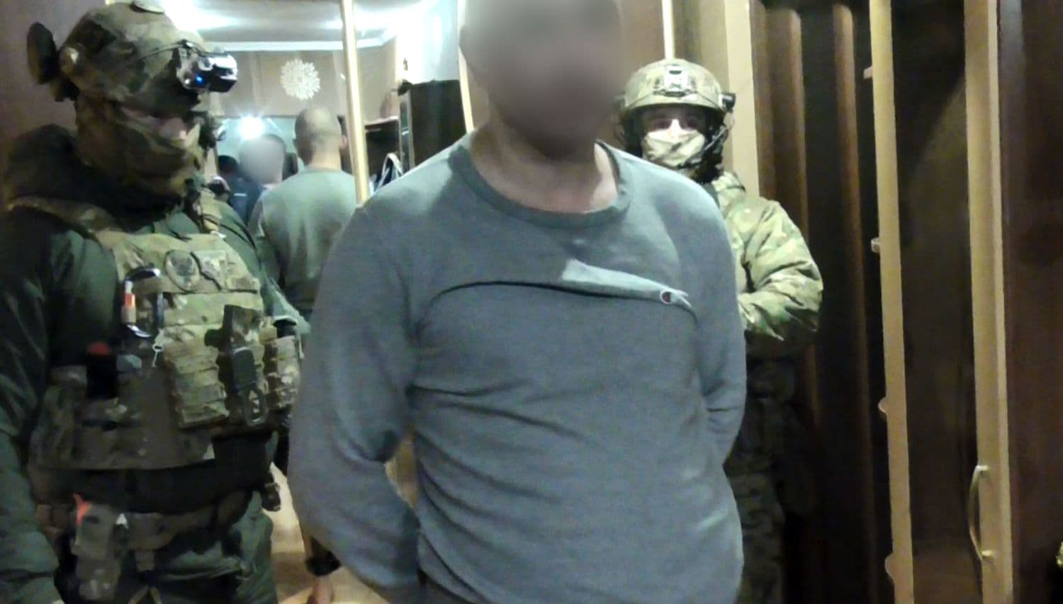 На Полтавщині завершили розслідування щодо кримінальної банди, що торгувала наркотиками і тероризувала мешканців