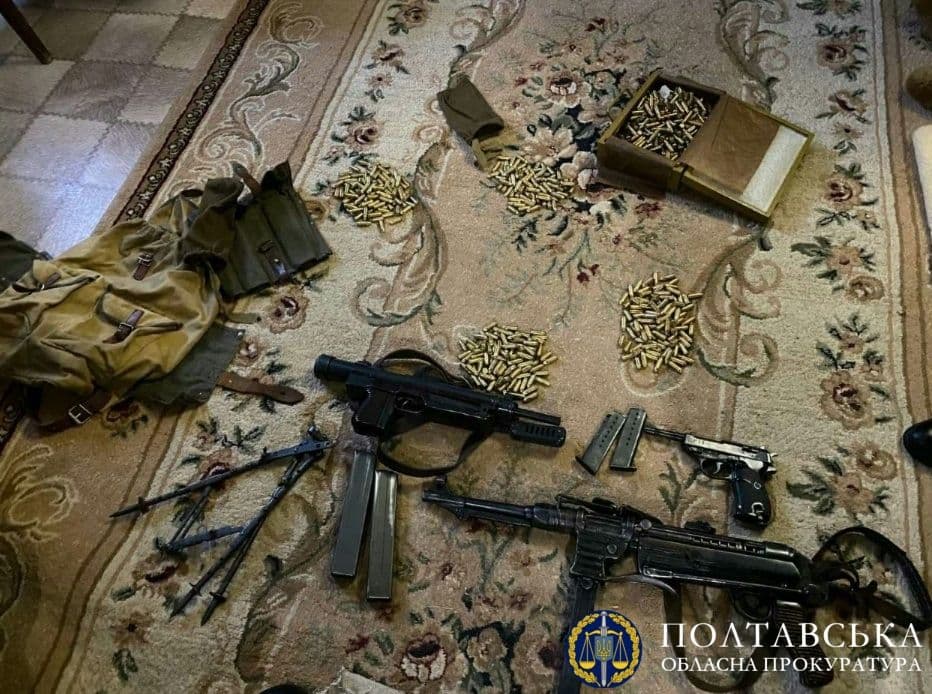 На Полтавщині судитимуть 55-річного чоловіка, який зберігав зброю та боєприпаси
