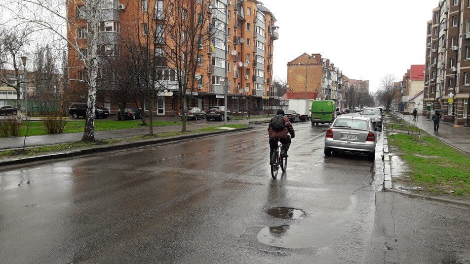 Що замість вулиці Анатолія Кукоби — у Полтаві збирають підписи проти перейменування