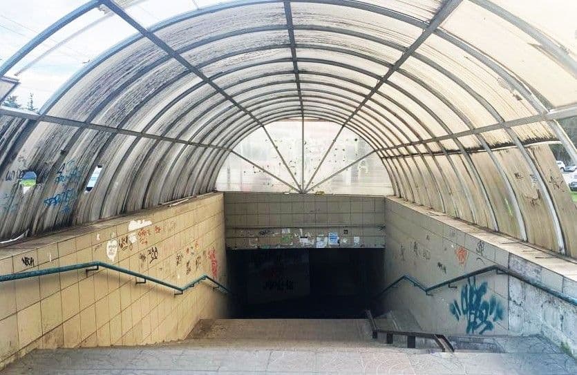 У Полтаві затопило підземний перехід на вулиці Маршала Бірюзова
