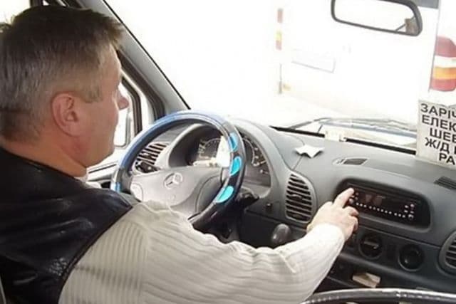 7 жовтня полтавським водіям автобусів та маршруток заборонять вмикати у салоні музику