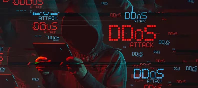 Сервіси «ПриватБанку», «Ощадбанку» та сайт Міноборони працюють з перебоями
