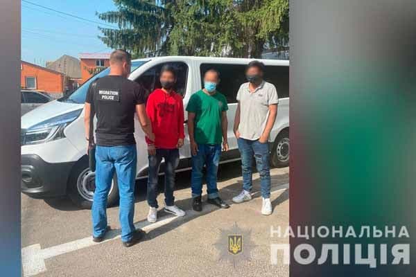 Нелегали з Бангладеша на території Великої Багачки: що вони задумали