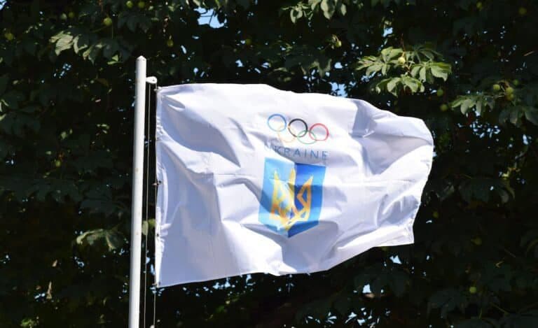 У Полтаві підняли олімпійський прапор