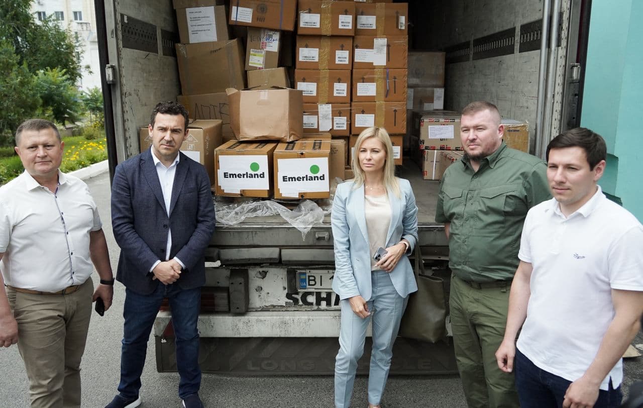 Полтавська обласна лікарня отримала «гуманітарку»