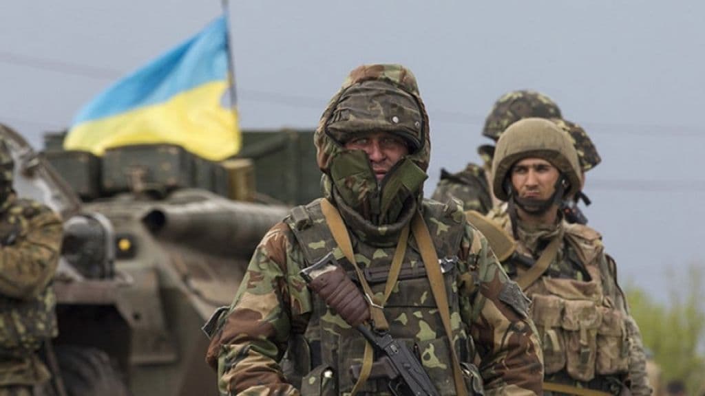 Воєнний стан в Україні продовжили ще на місяць