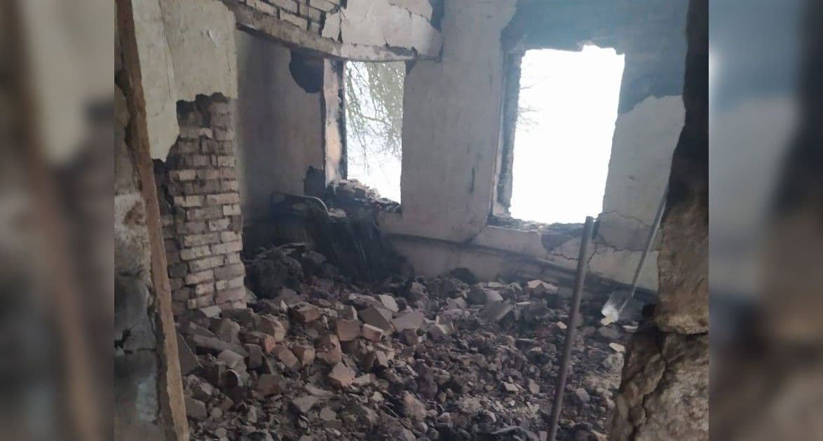 На Полтавщині під завалами обгорілого будинку виявили тіло людини