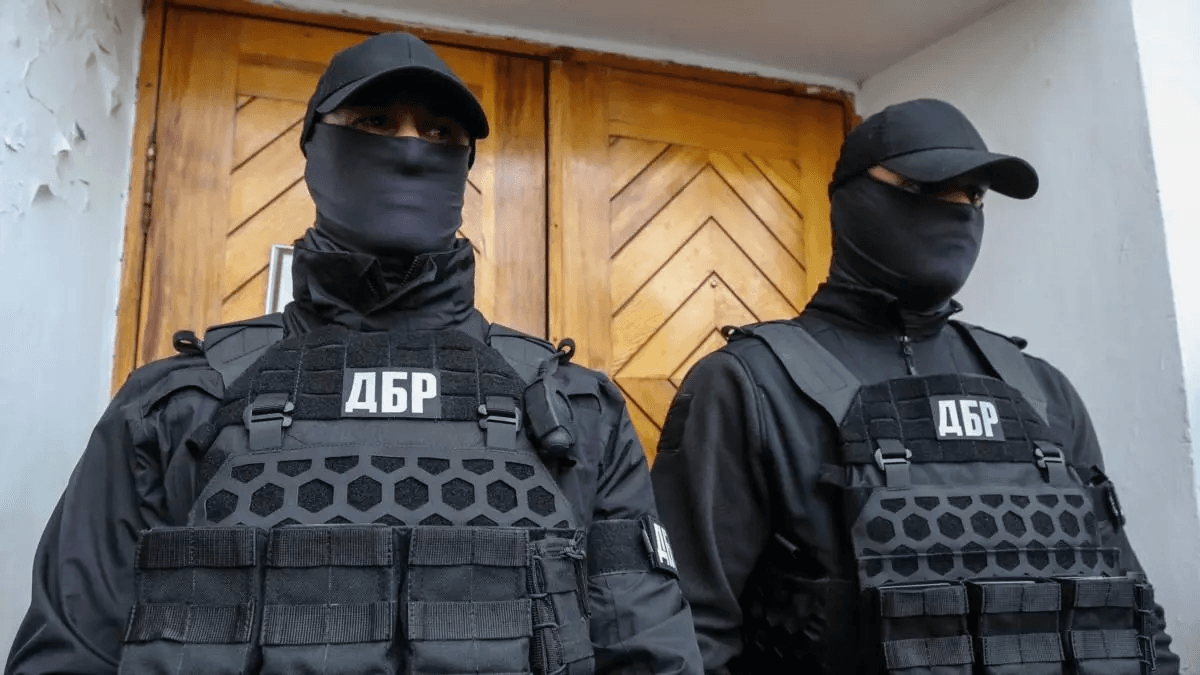 ДБР Полтави викрило держазрадницю з Ізюму, яка допомагала росіянам