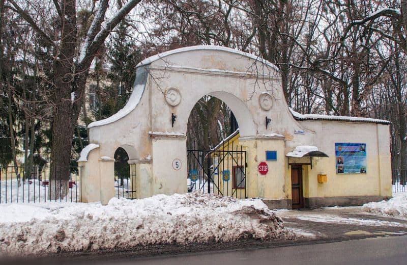 Потрібна допомога в полтавський госпіталь для поранених українських військових