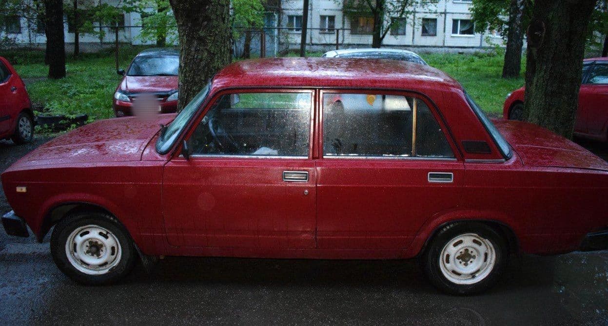 У Полтаві поліцейські затримали чоловіка, який викрав авто