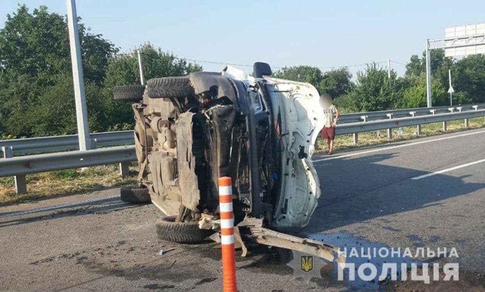 У ДТП під Полтавою постраждало 9 осіб, серед них є діти