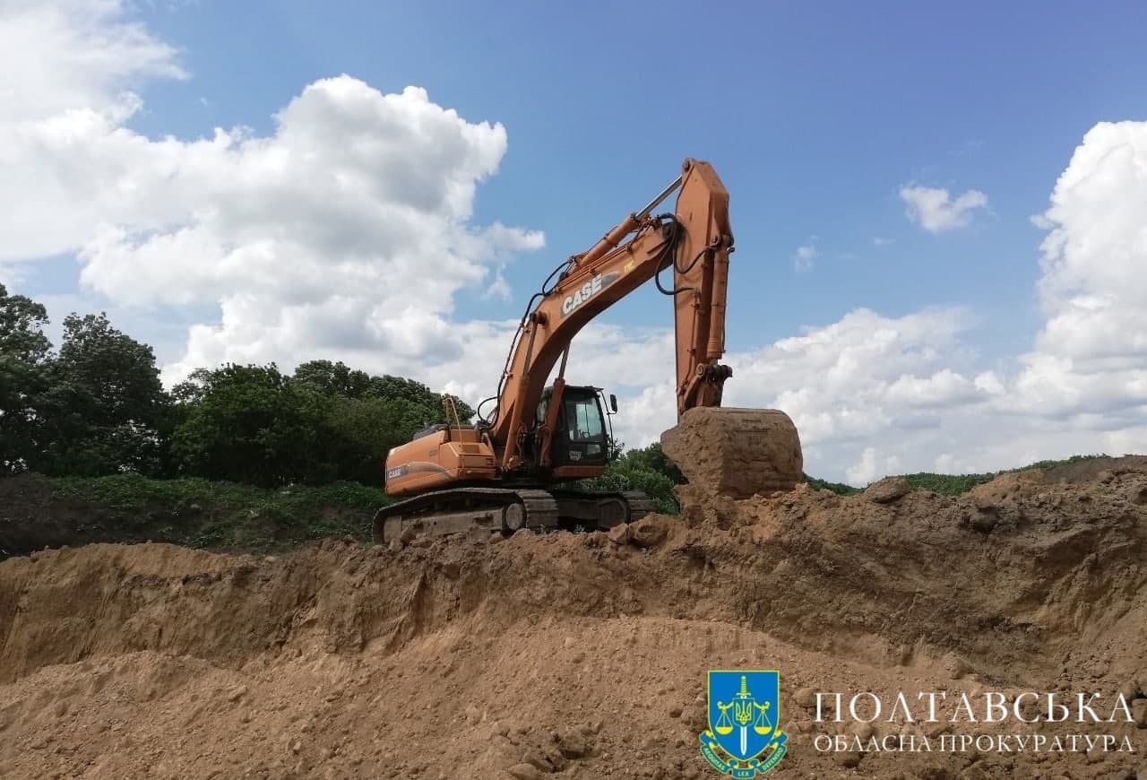 На Полтавщині сільський голова незаконно продав глини на 24 млн грн: тепер його судитимуть