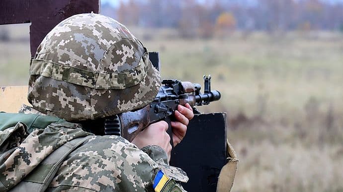 Половина населення України готова чинити опір російським нападникам: опитування