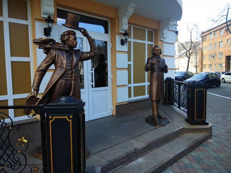 У центрі Полтави Пушкіна замінять на Котляревського