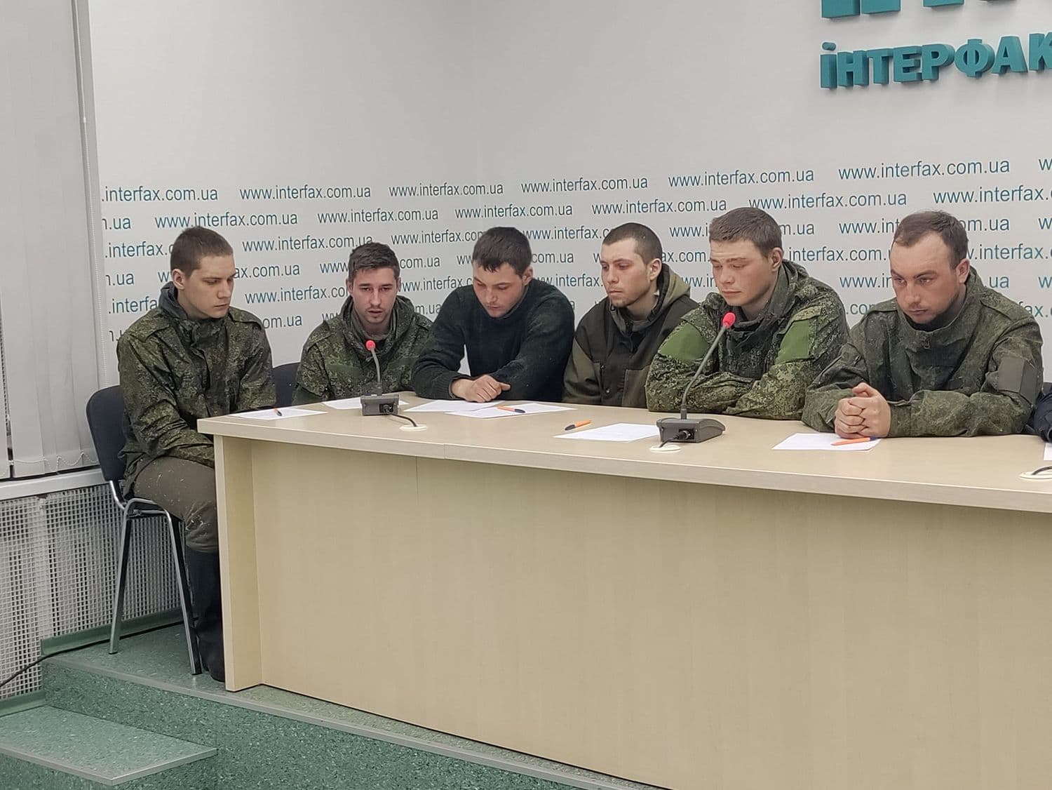 Полонені окупанти дали пресконференцію в Києві: «Россияне, сделайте все, чтобы остановить войну»