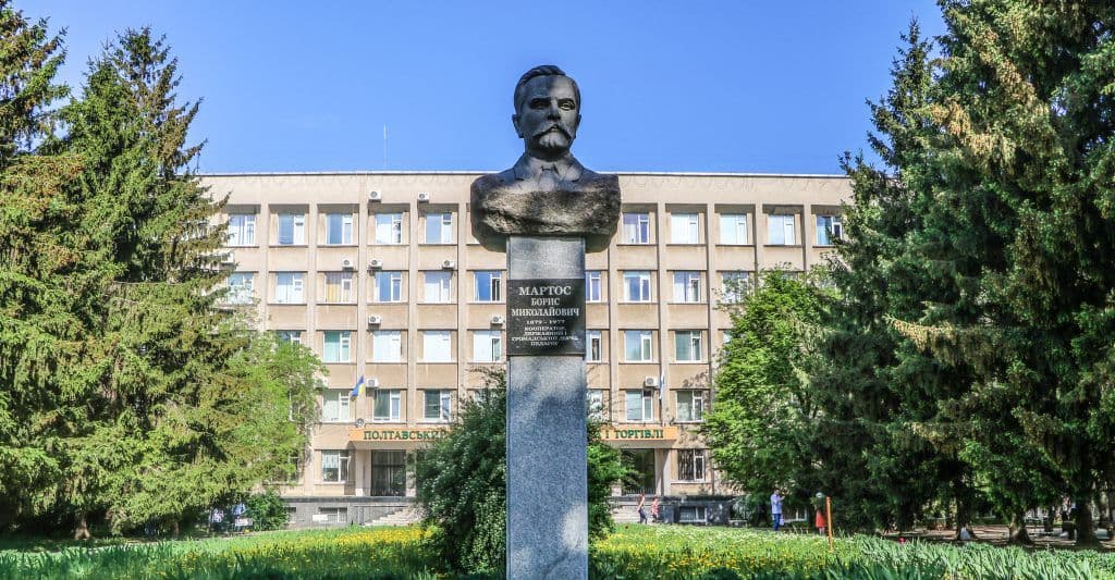 ПУЕТ кличе на благодійний ярмарок