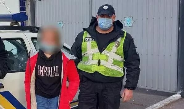 Дівчинку, яка намагалася втекти у Кременчук, затримали в автобусі