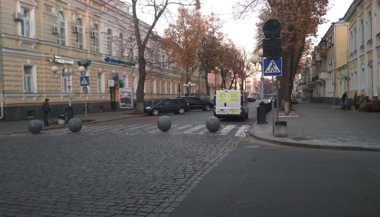 У Полтаві з 1 червня обмежать в'їзд автомобілів на пішохідну вулицю Соборності