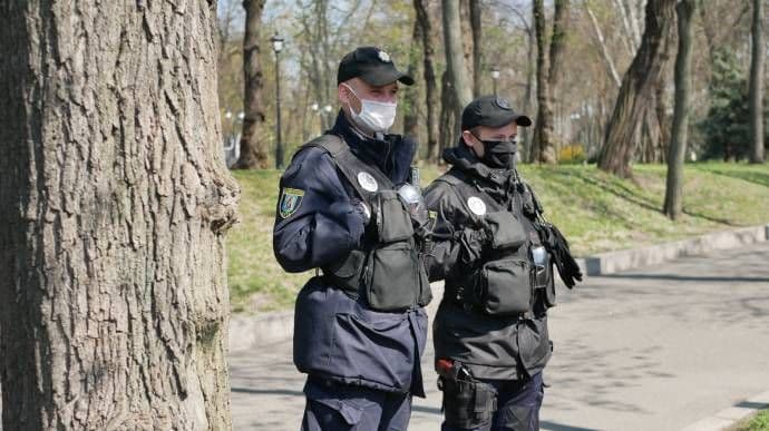 У Карлівці посилили карантин: відтепер для проїзду в транспорті потрібен COVID-сертифікат