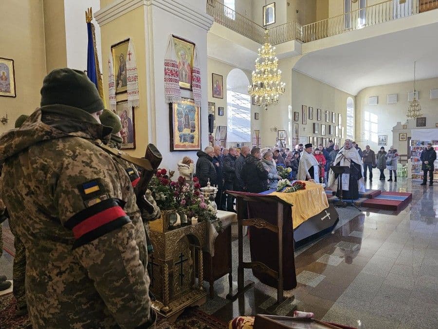Полтава провела в останню путь воїна Дмитра Москаленка