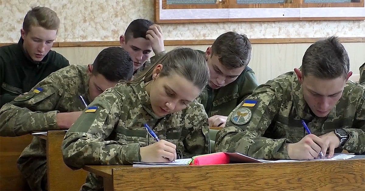 У Полтаві планують створити обласний військовий ліцей