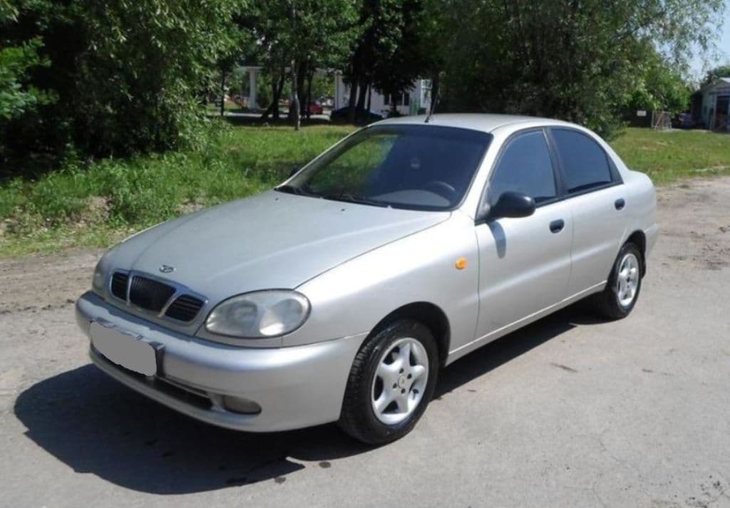 У Полтаві, поблизу фабрики «Полтавакондитер», автомобіль збив жінку
