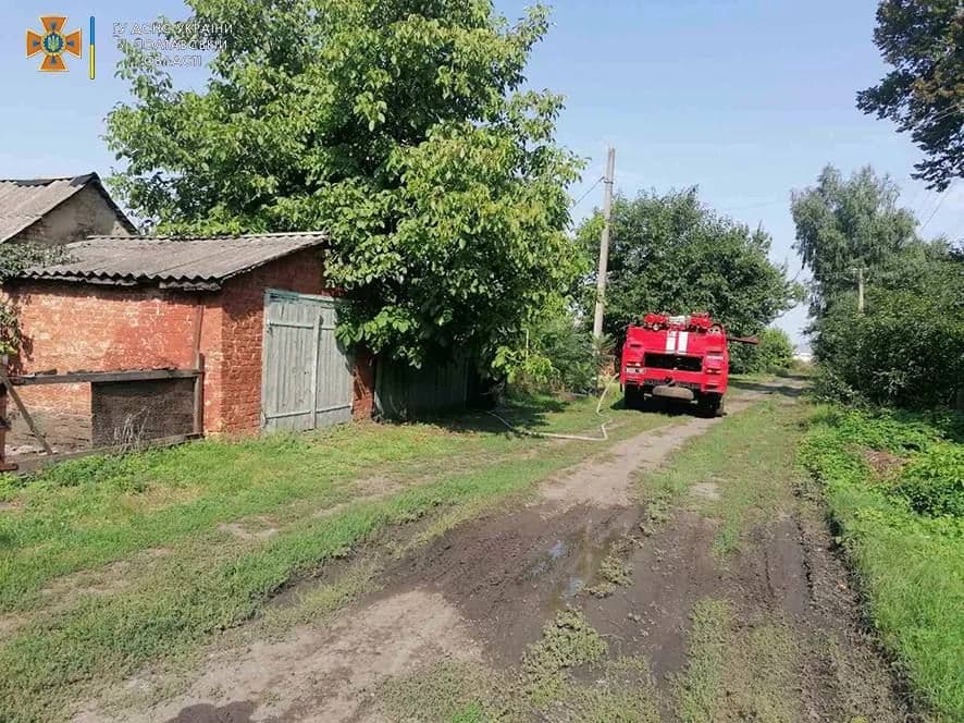 У Полтавському районі горіла приватна будівля