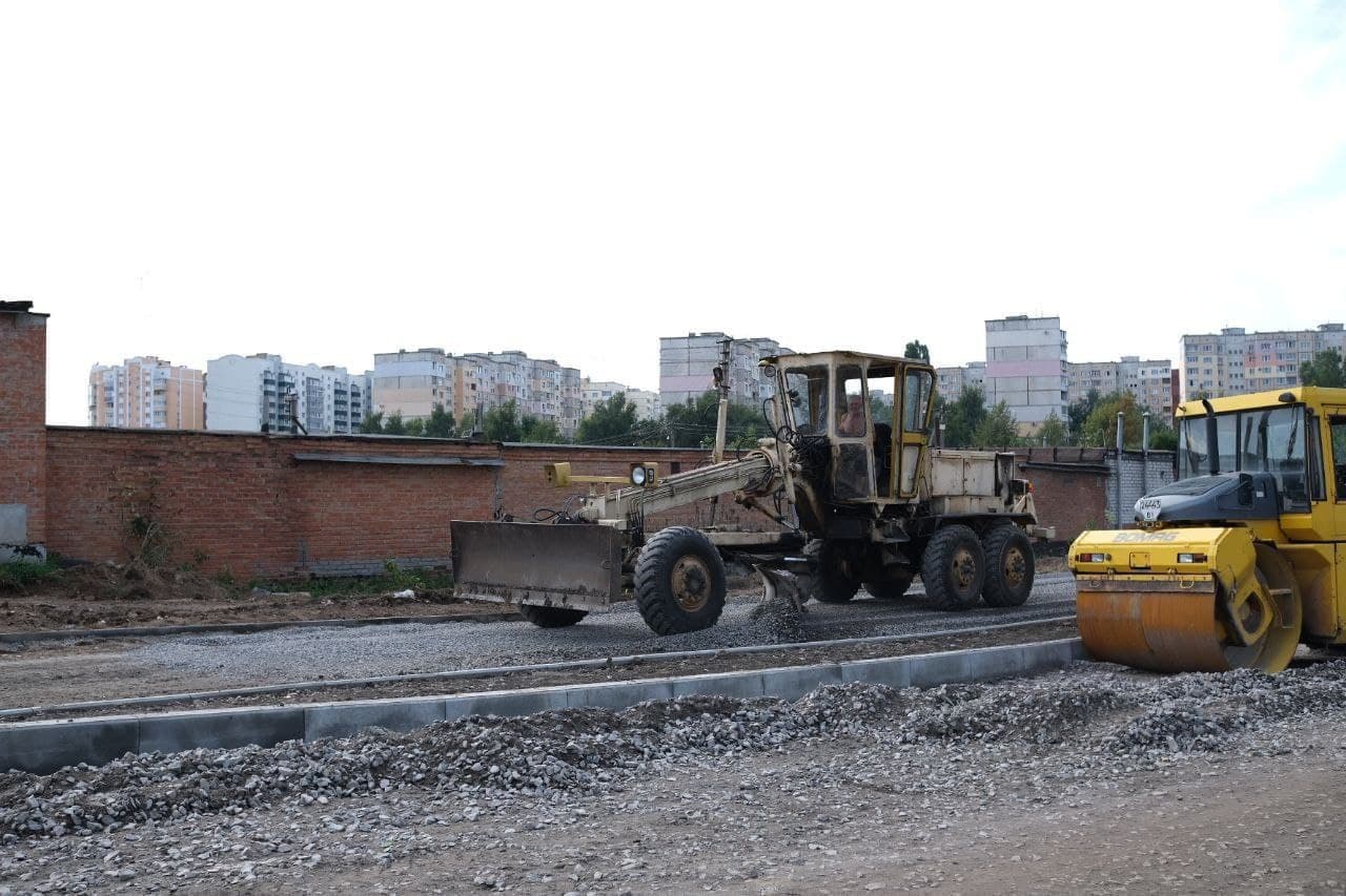 У Полтаві завершують ремонт ділянки на вулиці Петлюри