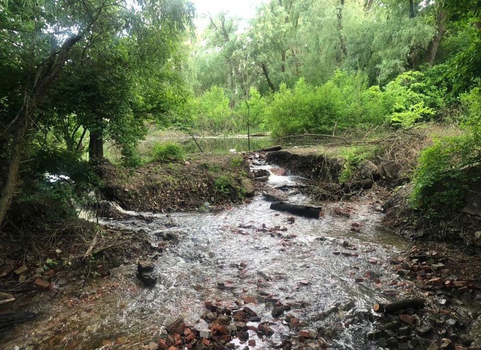На Полтавщині невідомі потайки побудували загату