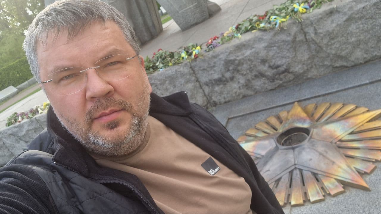 «Вєчний агонь всьо» — секретар міськради Полтави Андрій Карпов