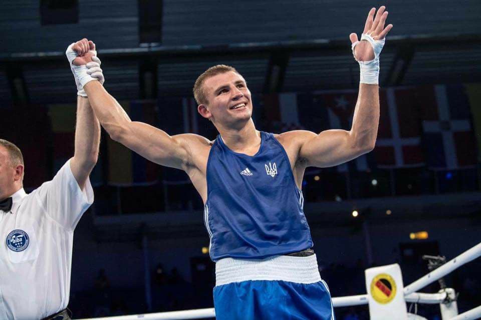 Боксер Олександр Хижняк та інші спортсмени Полтави отримуватимуть іменну стипендію