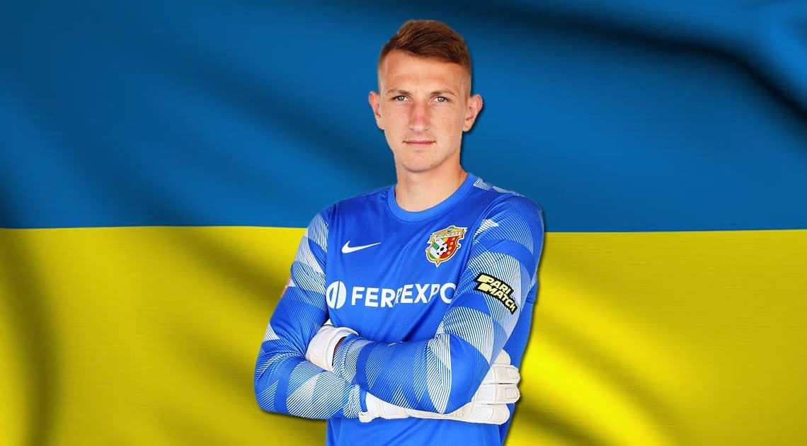 Голкіпер «Ворскли» вперше зіграв за збірну України