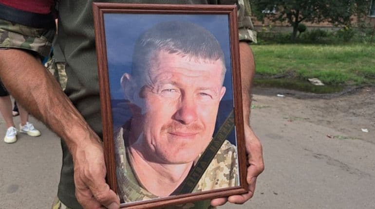 Полеглому воїну з Полтавщини просять присвоїти звання Героя України
