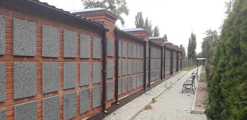 Будівництво у Полтаві колумбарію та благодійний матч— головне за 26 червня
