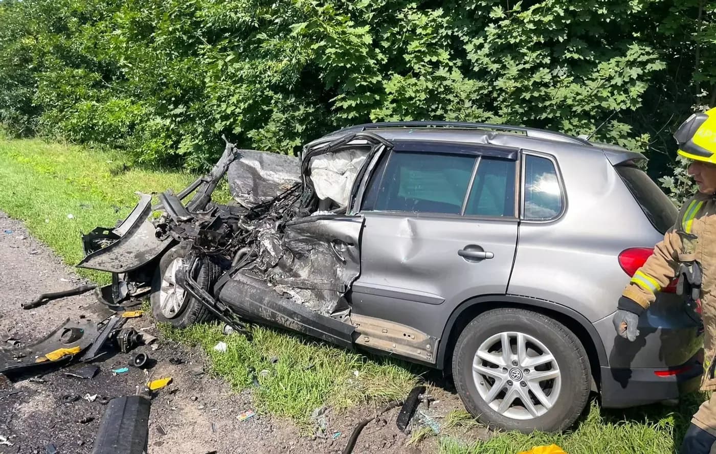 Смертельна автотроща під Полтавою та  БТР для тероборони — головне за 30 липня