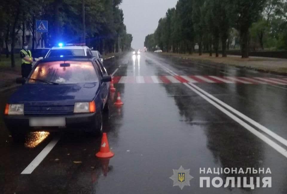 У Кременчуці на пішоходному переході збили людину