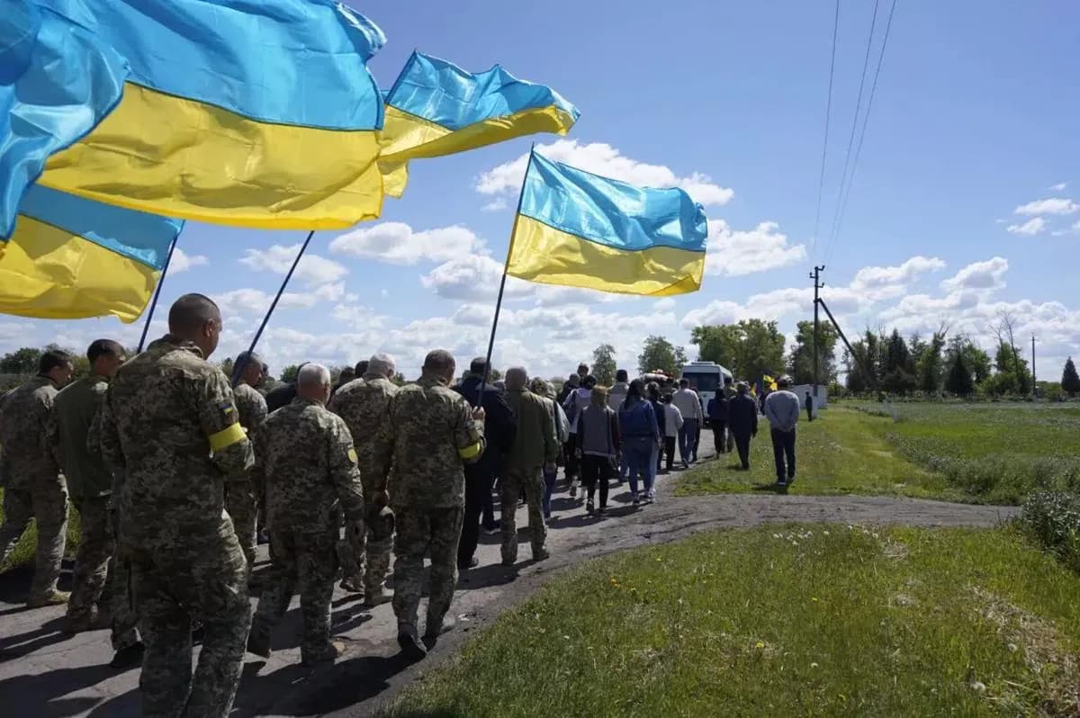 Сьогодні на Полтавщині поховають 14 загиблих захисників