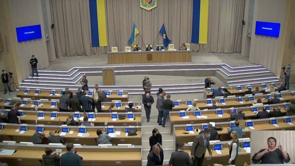 У Полтавській облраді скликають позачергову сесію