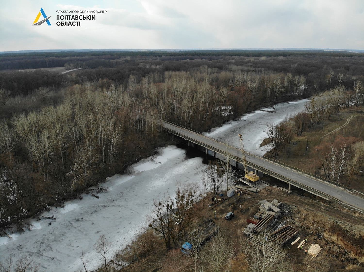 На Полтавщині почали ремонтувати міст через річку Псел