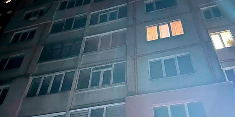 У Полтаві неповнолітній випав із балкону багатоповерхівки