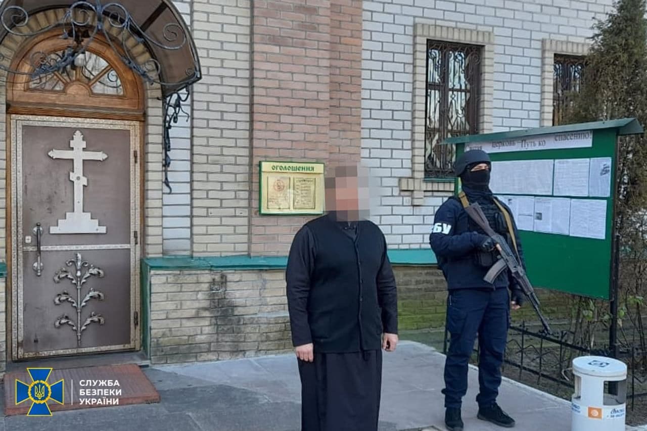 СБУ проводить обшуки в УПЦ на Полтавщині