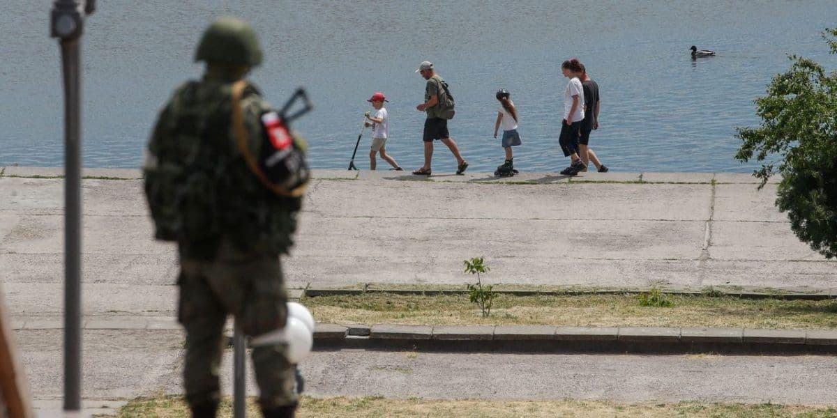 У Криму спокійно, а Зеленський наркоман — рашисти розробили методичку для агітаторів на окупованих територіях
