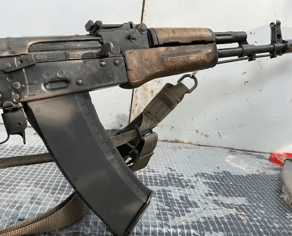 Жителю Полтавщини присудили три роки в'язниці за купівлю автомата АК-74