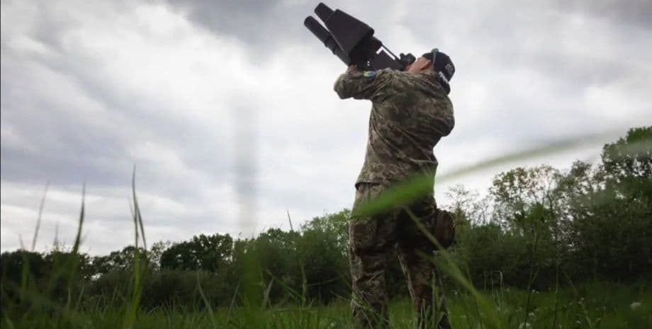 У Полтаві оголосили терміновий збір на РЕБ-станції для військових на Донеччині