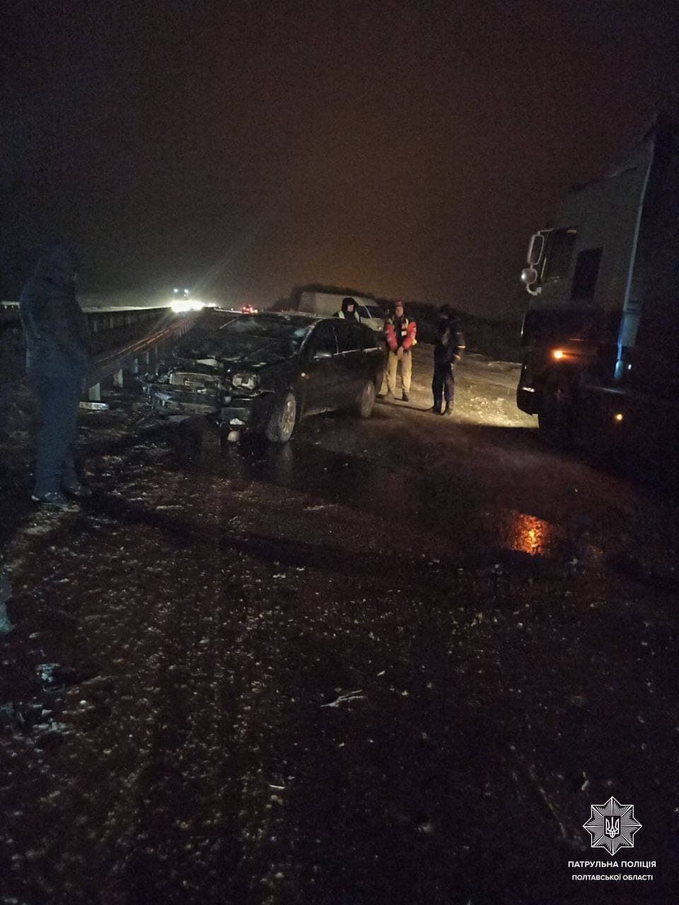 На 313 км траси Харків-Київ перекрито рух — ДТП через ожеледь