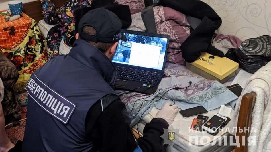 У Кременчуці поліція викрила шахраїв, які ошукували переселенців
