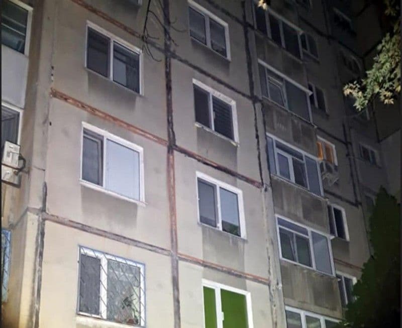На Полтавщині загинула жінка, яка випала з вікна багатоповерхівки