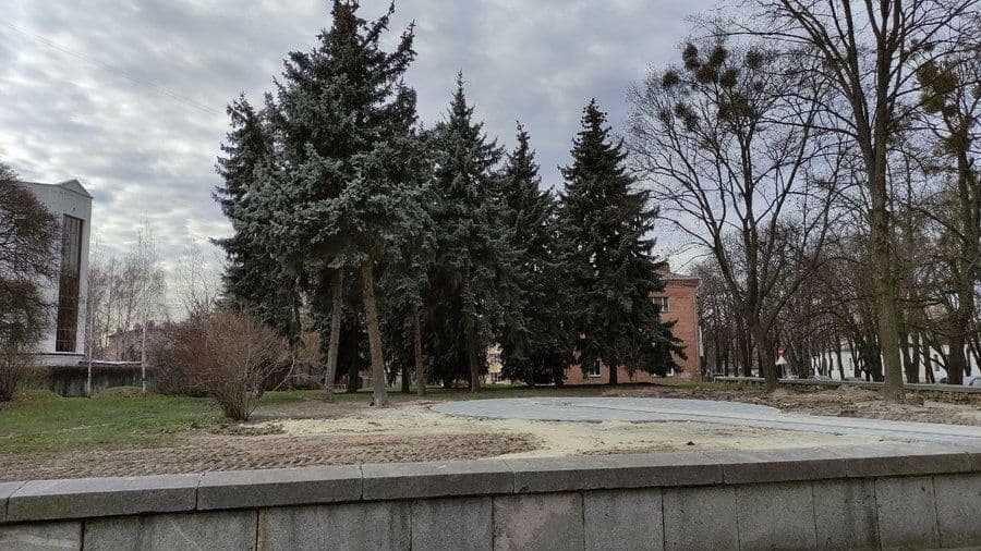 Полтавці можуть проголосувати за перейменування скверу «Школа Мистецтв»