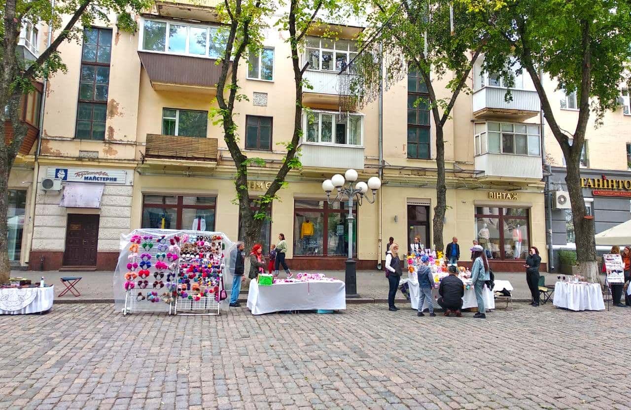 Підприємцям з «Містечка майстрів» на Соборності скасували орендну плату